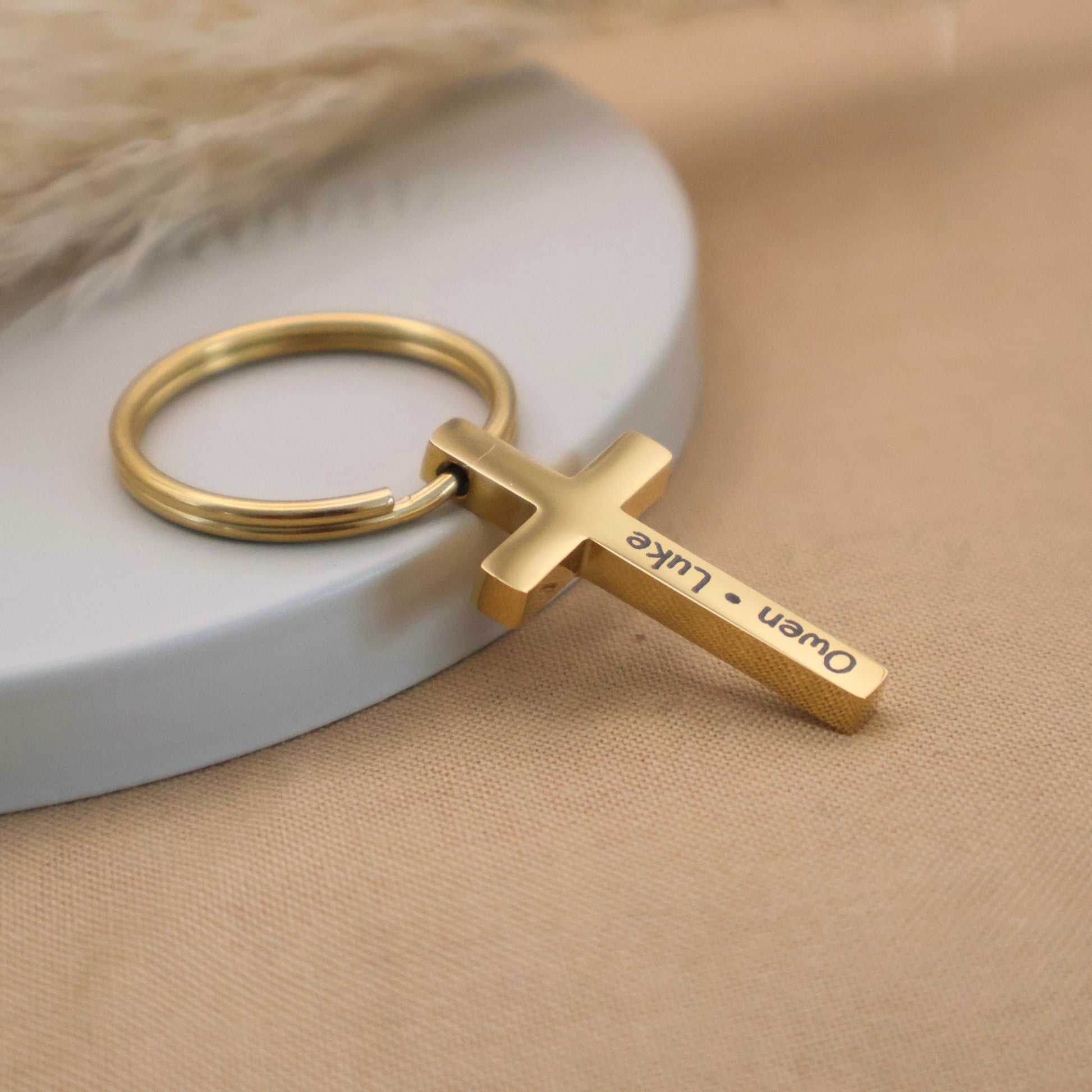 Custom Gold Plated Cross Keychain: Personalized Religious Gift
